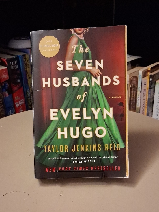 Paperbacks Other - The Seven Husbands Of Evelyn Hugo By Taylor Jenkins Reid